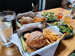 -悠航SLOWBOAT(三里屯店)