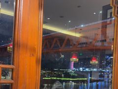 -小天鹅火锅·一线江景洪鼎旗舰店(洪崖洞店)