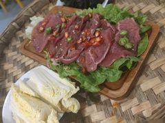 极品双椒牛肉-有拈头成都市井火锅(稠州西路店)