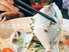 雪菜黄鱼面-玖鲜小笼(中山广场店)