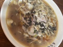 雪菜肉丝面-春雪面馆(转塘店)