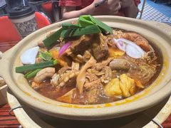 -沙胆彪炭炉牛杂煲(上海日月光广场店)