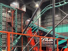 -极限PLAY运动娱乐新世界·团建派对潮玩休闲馆·室内蹦极高空游乐园