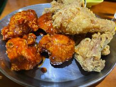 双拼炸鸡半半-BHC炸鸡(明洞总店)