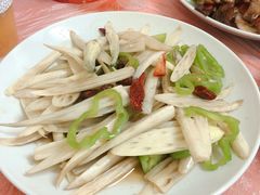 -蓝精灵饺子店