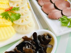 -花田煮鲜牛肉火锅(钟楼众汇店)