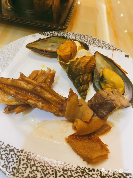 西藏饭店·亚克·食光自助餐厅(文殊院店)图片