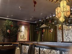 -八府香鸭·啫啫煲(华山路店)