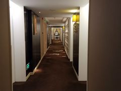 -永恒朗悦酒店(广西大学地铁站大学东路万达广场店)