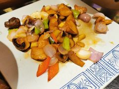 -云海肴·汽锅鸡·云南菜(美罗城店)