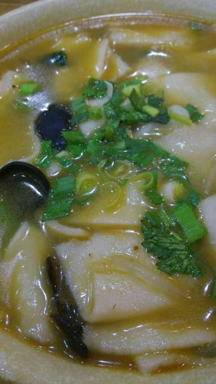 东乡河沿面片-"河沿面片是甘肃临夏美食,它不似兰州牛肉拉.