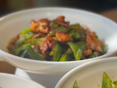 -关东小磨东北菜(上海长风大悦城店)