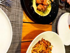 -MONICH牛排融合餐厅(和义大道购物中心店)