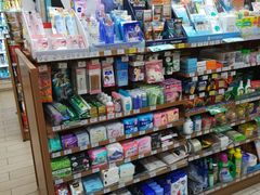 -全家便利店(新闸路二店)