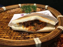 肺片锅盔-辛香汇(飞洲店)
