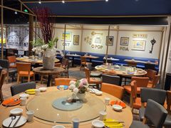 -渝信川菜 · 川味家常菜(财富购物中心店)
