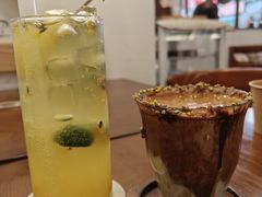 -雕刻时光咖啡馆(南院门店)