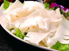 黄喉-老牌坊云南鱼豆花火锅(爱建店)