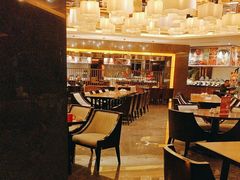 -岷山饭店-芝芝自助餐厅