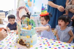 -BabyMonster小怪兽亲子派对·餐厅乐园(金月湾店)