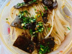 招牌牛肉粉-刘聋子粉馆(张家界总店)