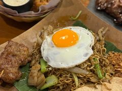 印尼式炒面-Naughty Nuri’s Phuket