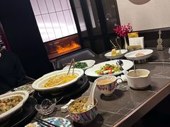 -海派悦庭·海胆烧麦·新融合菜(凯德广场店)