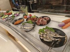 -元一希尔顿酒店·鲜切牛肉火锅禅自助餐厅