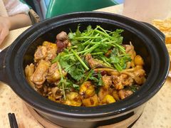 -芳村榕树头叹佬鸡煲(体育西店)