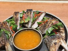 -RONIN Snack Bar