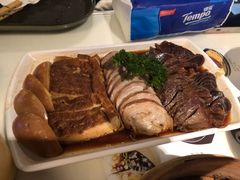 -新大咀港式茶餐厅(宝山万达店)