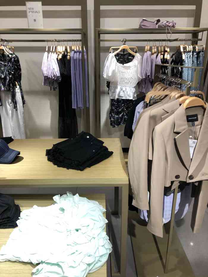 urban revivo(天津sm滨海城市广场店)-"被小伙伴安利去逛 ur !