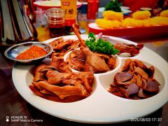 -关东大厨老三熏鹅(新石店)