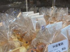 -烫面包·面包烘焙(绿地缤纷城店)