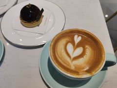 -Fridi Patisserie Cafe