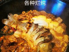 -粘豆包铁锅炖二部(温泉街店)