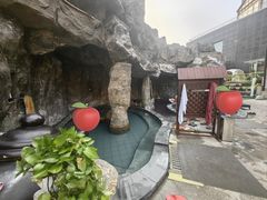-裕龙汤泉