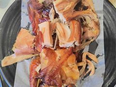 坑烤烤鸡-原始坑烧