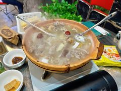 清汤东山羊肉-鹤睦鱼生·啫啫煲·海鲜(保利百合店)