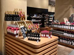 零售区-七鲜超市(瑞虹天地太阳宫店)