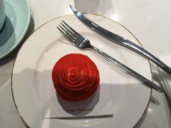 -Fridi Patisserie Cafe