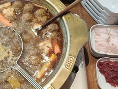 -天成·潮州牛肉脆肉鱼生蚝自助火锅