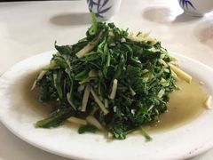 芥菜炒冬笋-老徽州臭鳜鱼(老街店)