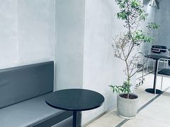 -M Stand (广州白云五号店)