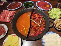 -萍姐火锅·公路夜市(武汉首店)