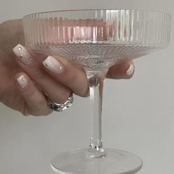 -七月美睫 美甲