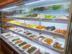 -哈尔滨小酒馆·鲜肉现穿自助烧烤(康新花园店)