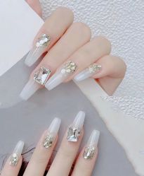 -1T·1M 日式美甲美睫