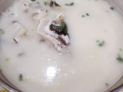 -雪野鱼头大王邢府公老店(雪野湖店)