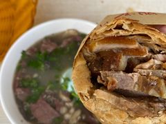 -洪峰浩老北京烧饼夹肉(角门路店)